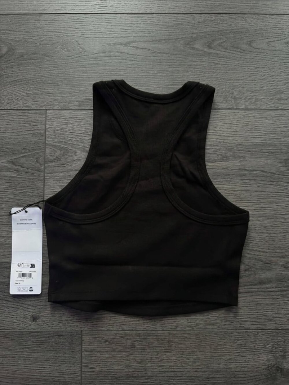 NWT Alo Yoga Aspire Tank Cropped Black/White | Multiple Sizes - Picture 2 of 6